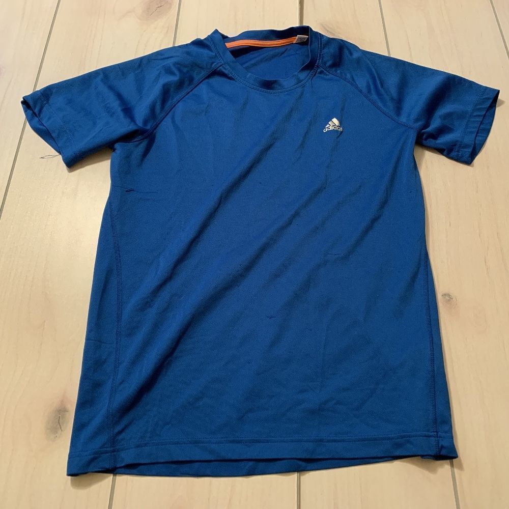 men S ? Adidas‎ athletic shirt blue